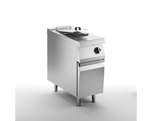 ФРИТЮРНИЦА ЭЛЕКТРИЧЕСКАЯ 700 СЕРИИ APACH CHEF LINE SLFRIE47S15CS